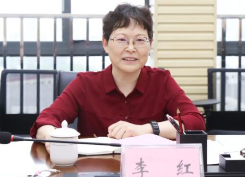 李紅簡歷：廣西高級人民法院紀檢監(jiān)察組組長李紅，曾任廣西廣播電視臺紀委書記